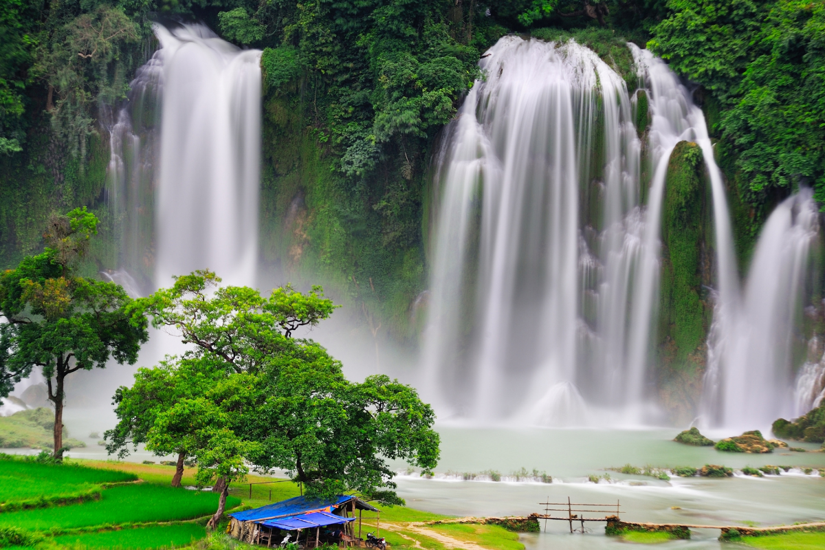Ban Gioc Waterfall Stunning View